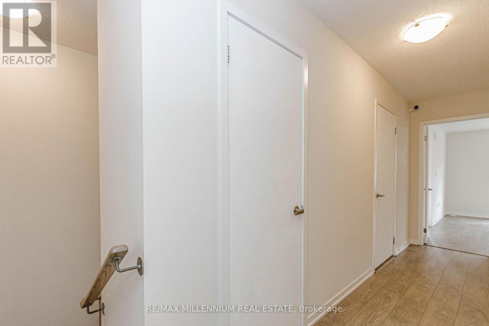 11 LAMBERT LANE - 29