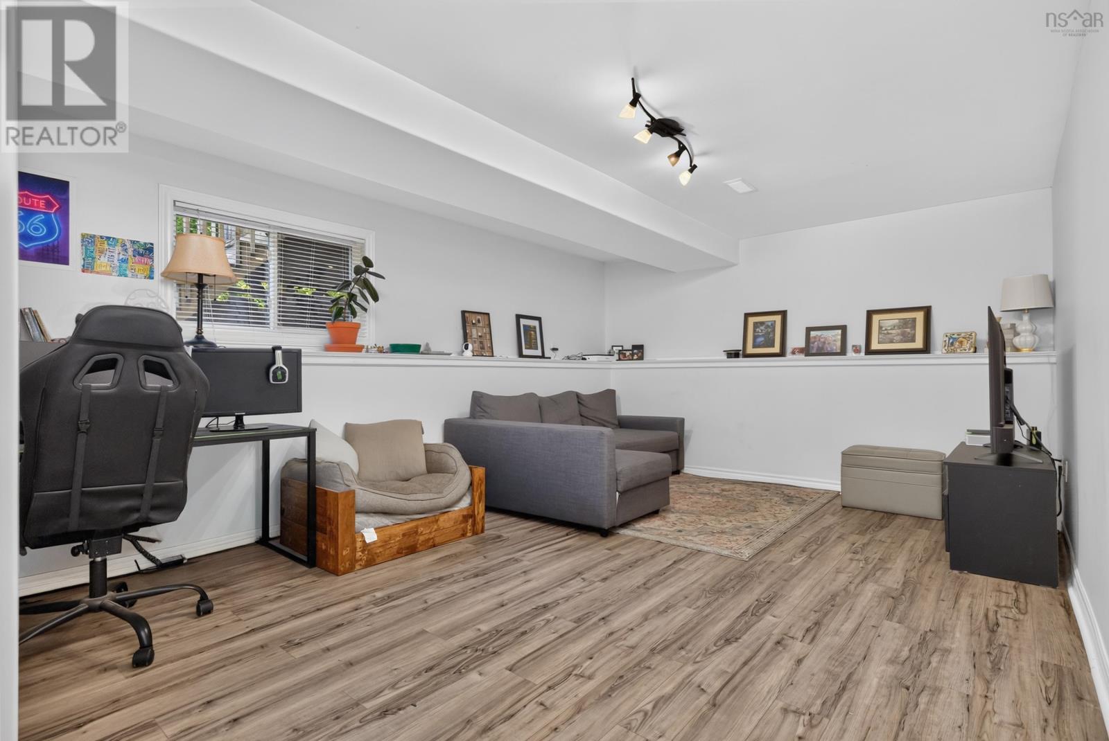 Property 43 of 47 of 2 Randall Street