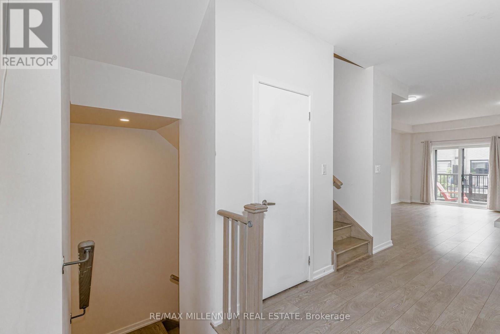 11 LAMBERT LANE - 9