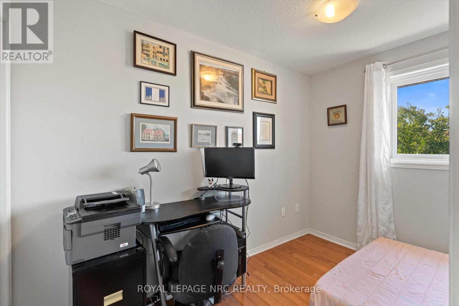 7722 YVETTE CRESCENT - 22