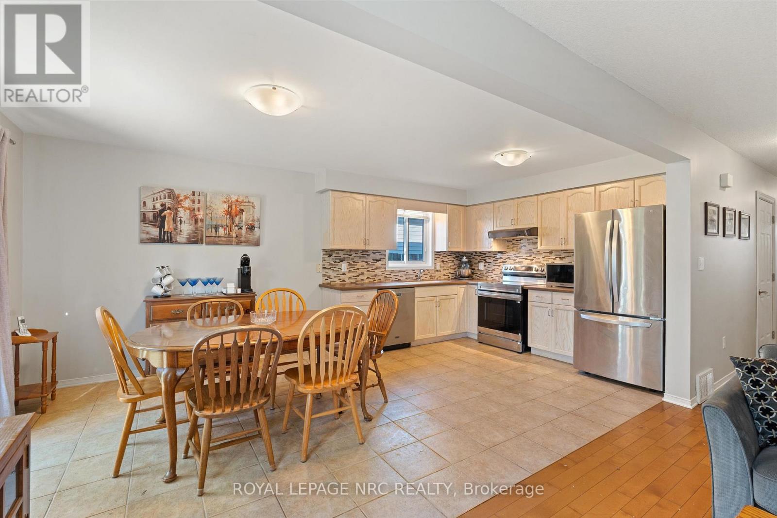 7722 YVETTE CRESCENT - 3