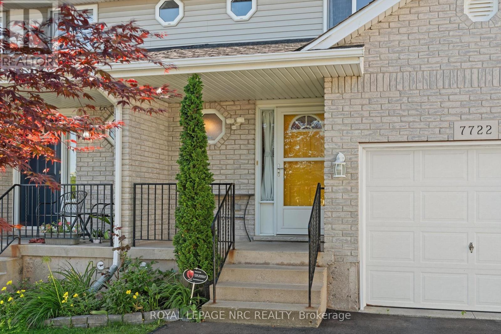7722 YVETTE CRESCENT - 32