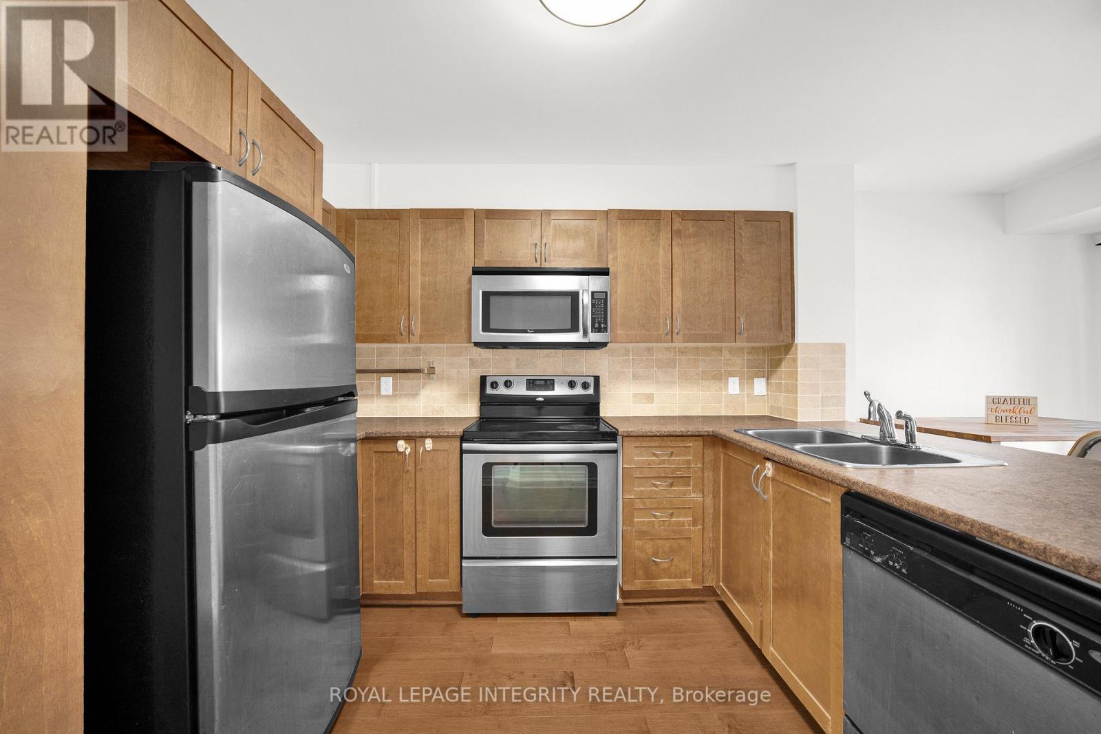 2 Bed, 3 Bath House for Sale in Ottawa – 64 – 268 PASEO PVT PRIVATE, Ottawa – MLS# X12795072 - Image 19