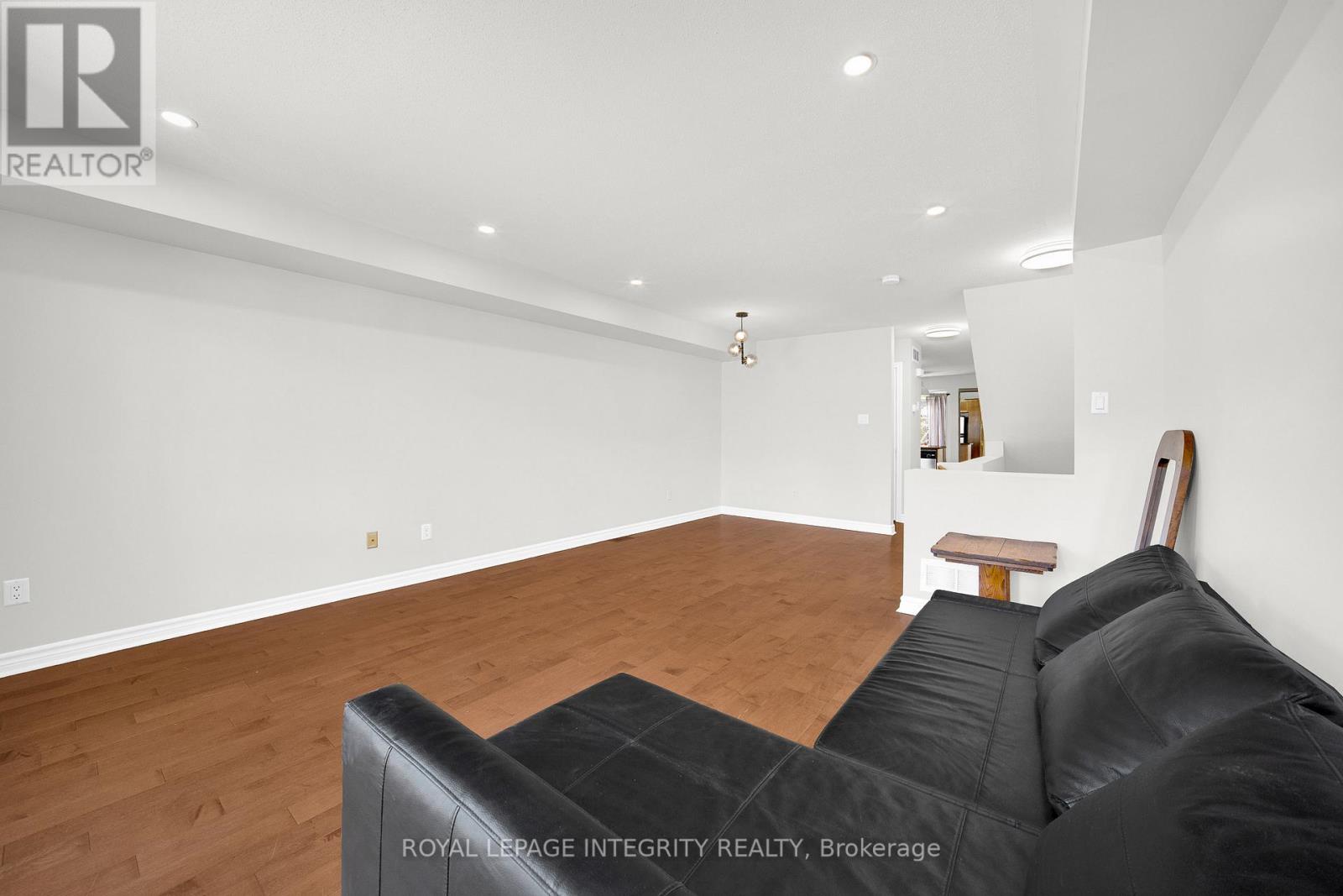 2 Bed, 3 Bath House for Sale in Ottawa – 64 – 268 PASEO PVT PRIVATE, Ottawa – MLS# X12795072 - Image 33