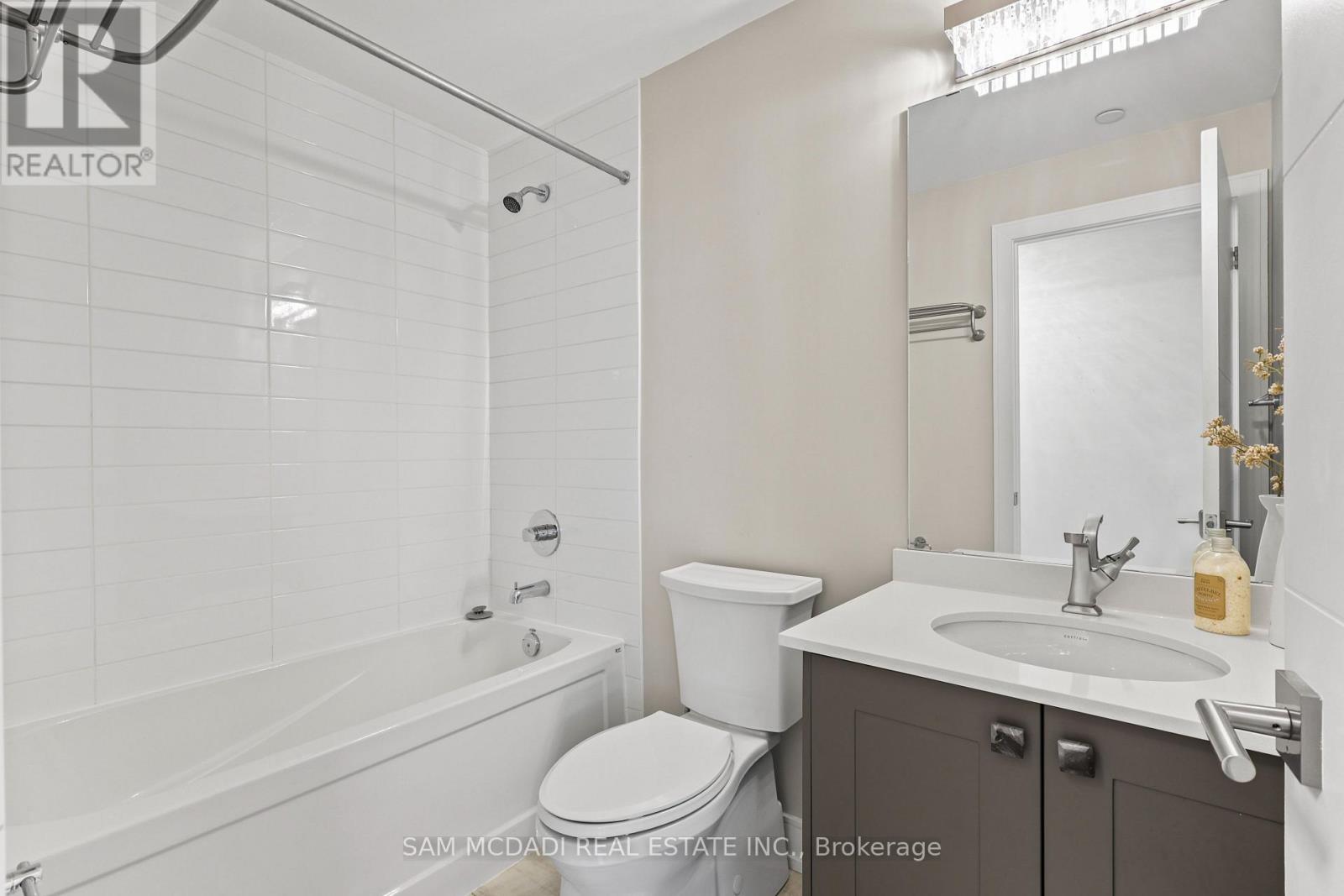 #1 670 ATWATER AVENUE - 10