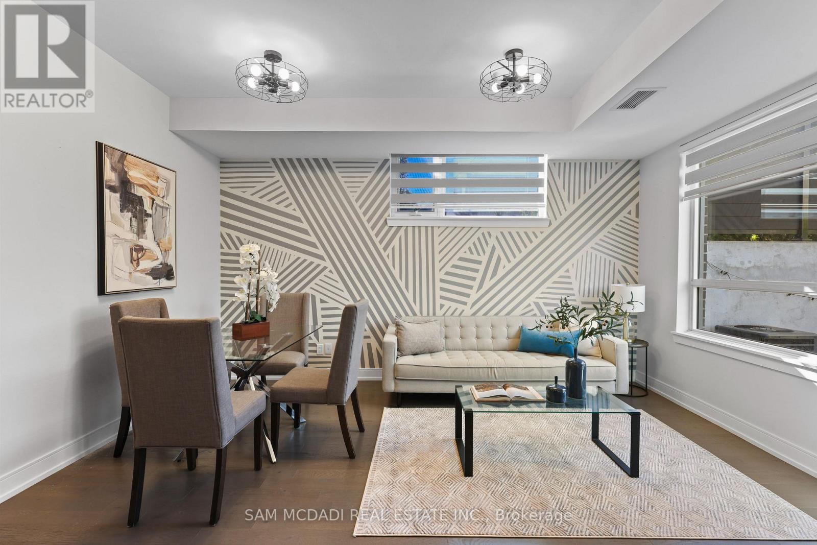 #1 670 ATWATER AVENUE - 1