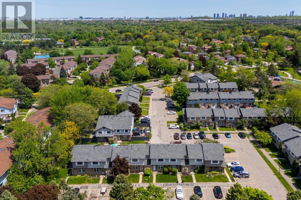#34 120 FALCONER DRIVE - 19
