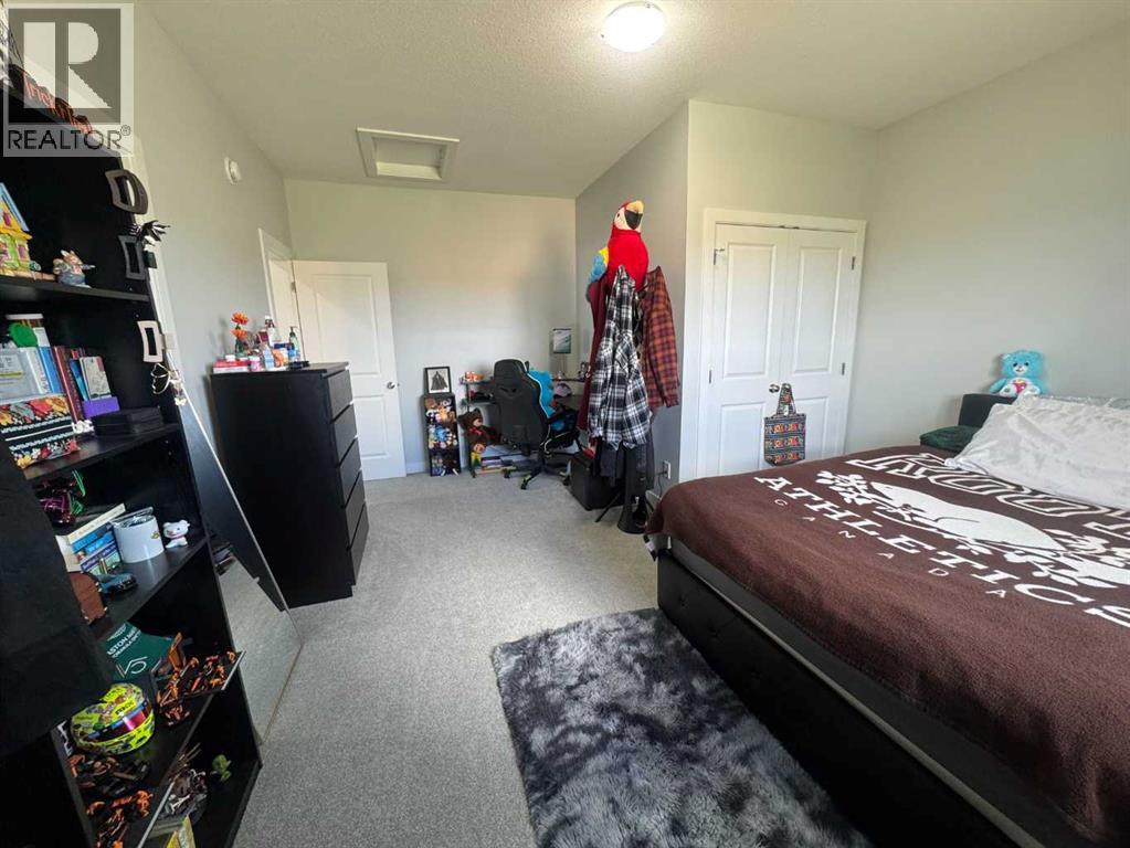 6812 50 Avenue - 39