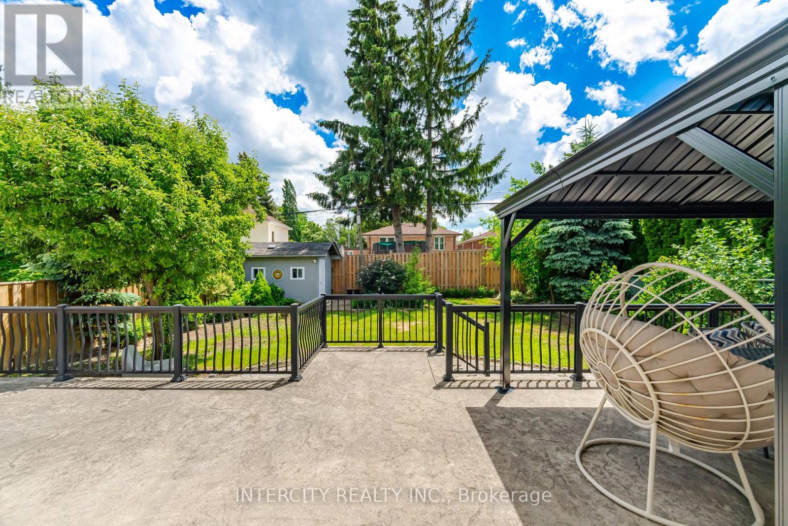 25 LOCKHEED BOULEVARD - 39