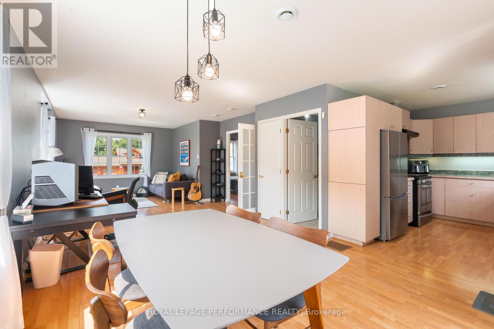 6123 MACBAIN STREET - 19