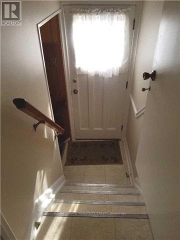 216 WALES CRESCENT - 12