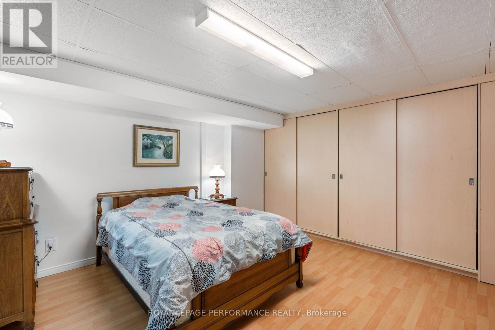 6123 MACBAIN STREET - 16