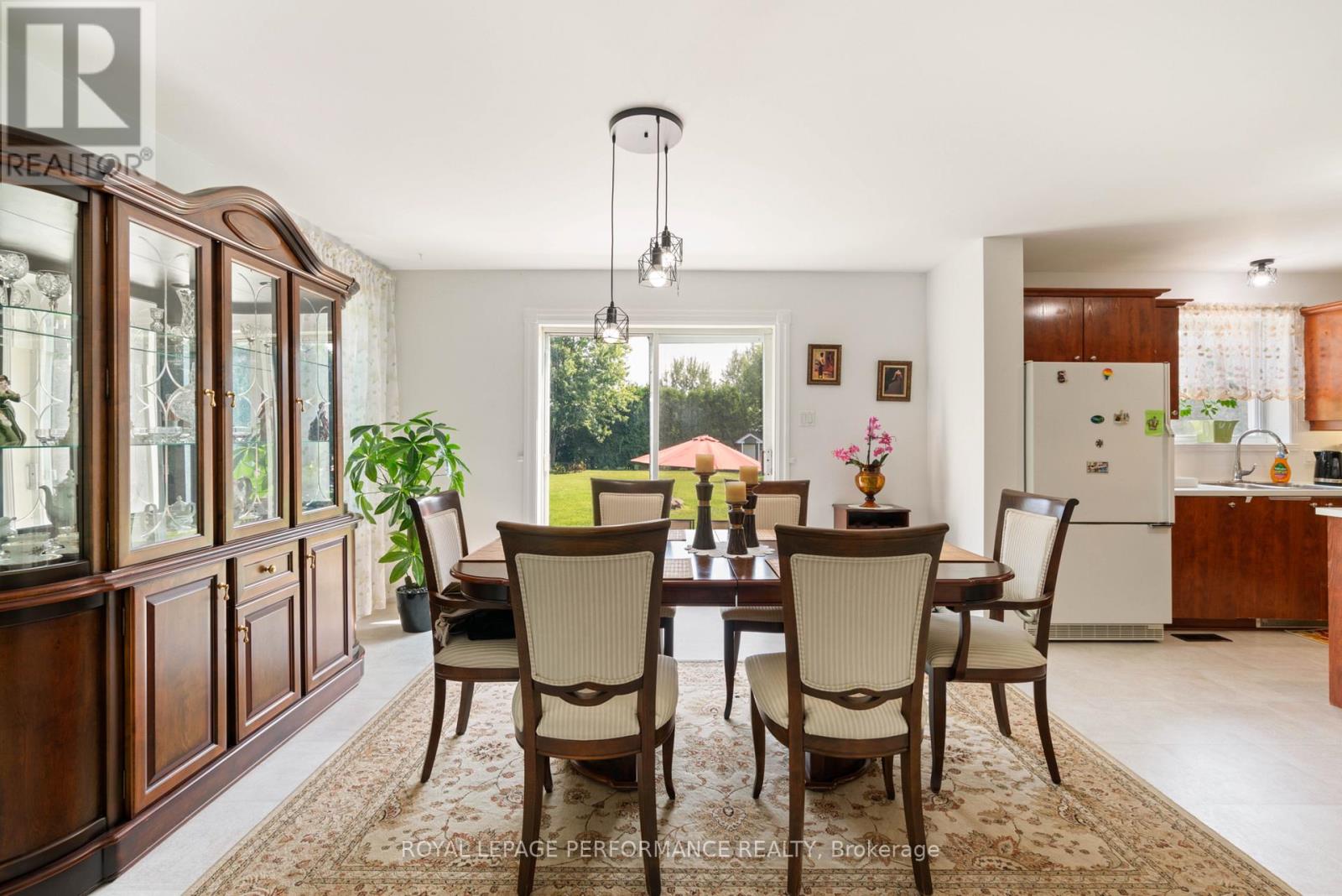6123 MACBAIN STREET - 8