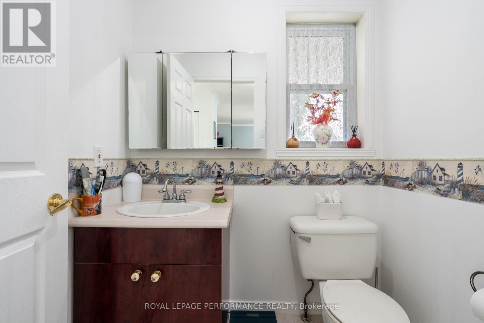 6123 MACBAIN STREET - 9