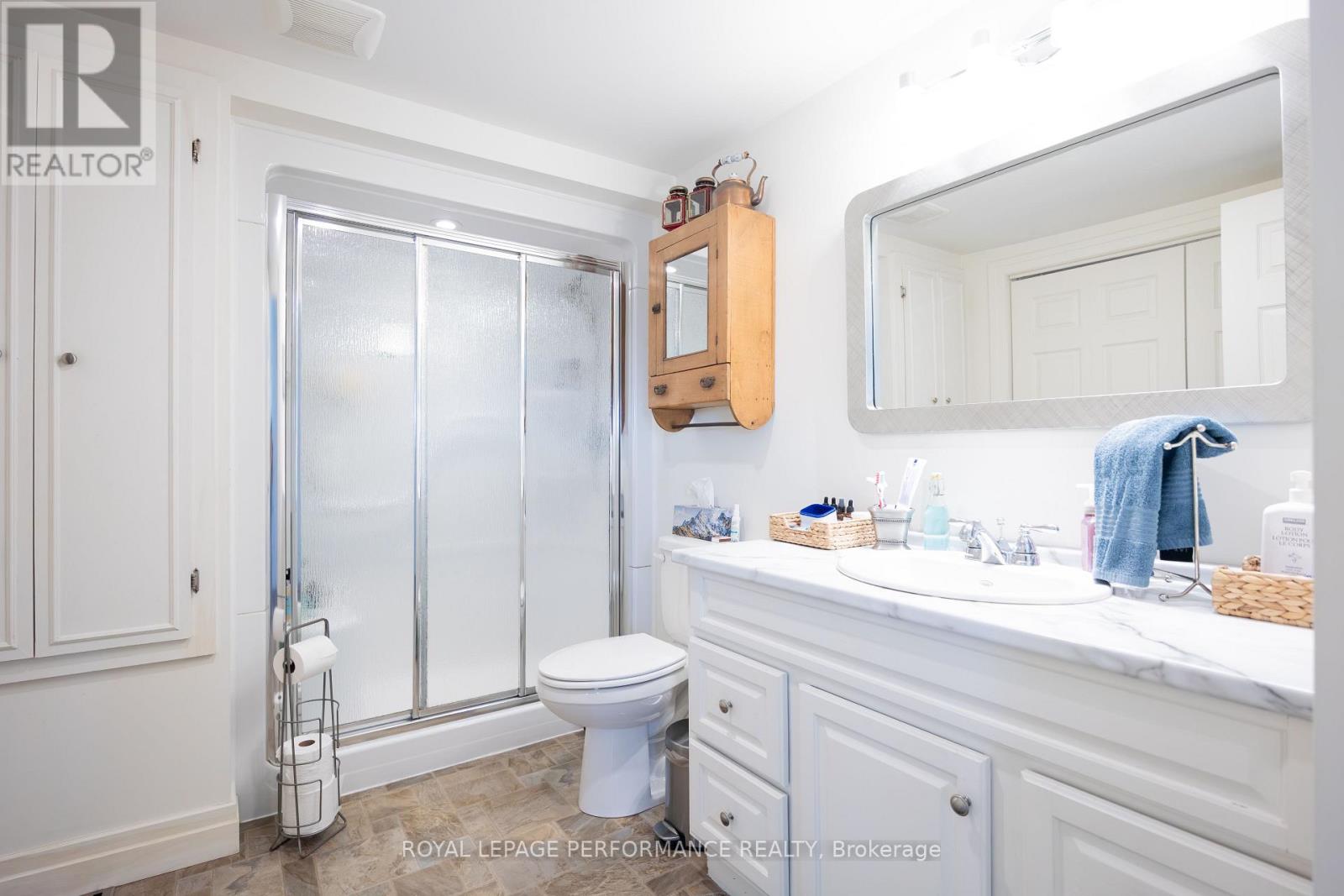 147 MCCORMICK ROAD - 8