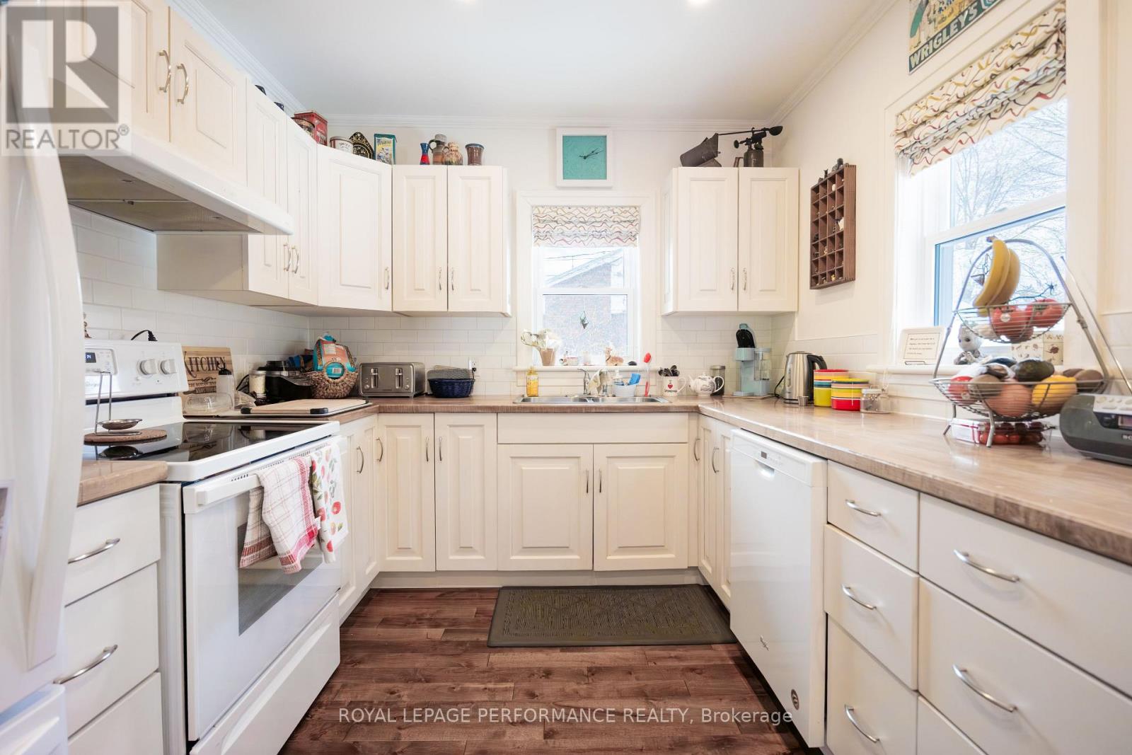 147 MCCORMICK ROAD - 11