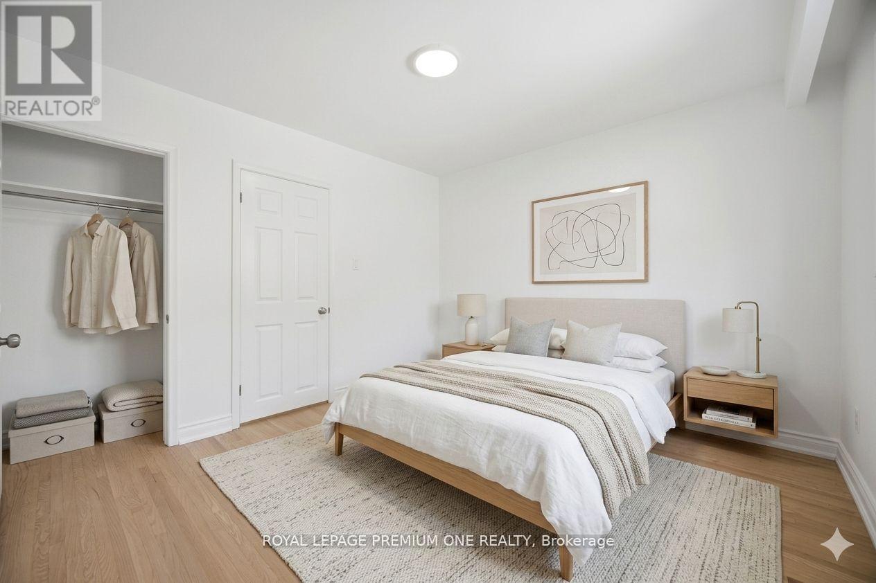 3195 GOLDEN ORCHARD DRIVE - 24