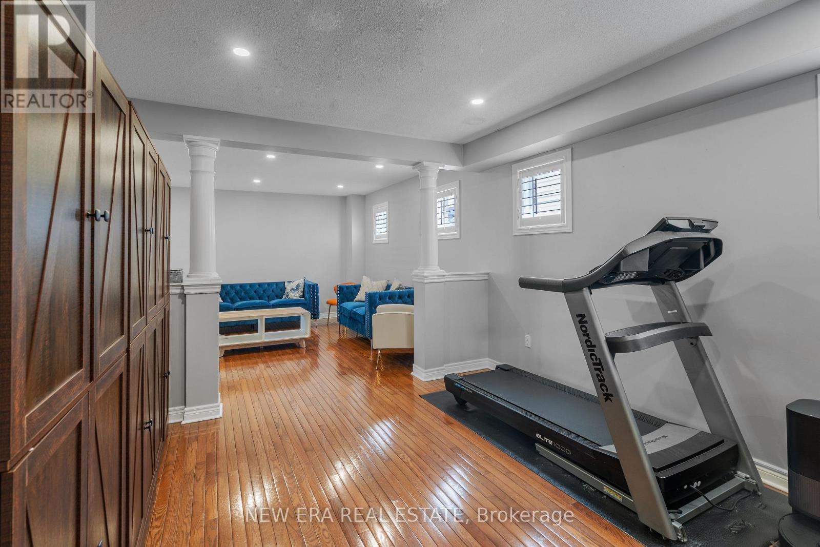 2855 DUNCAIRN DRIVE - 16
