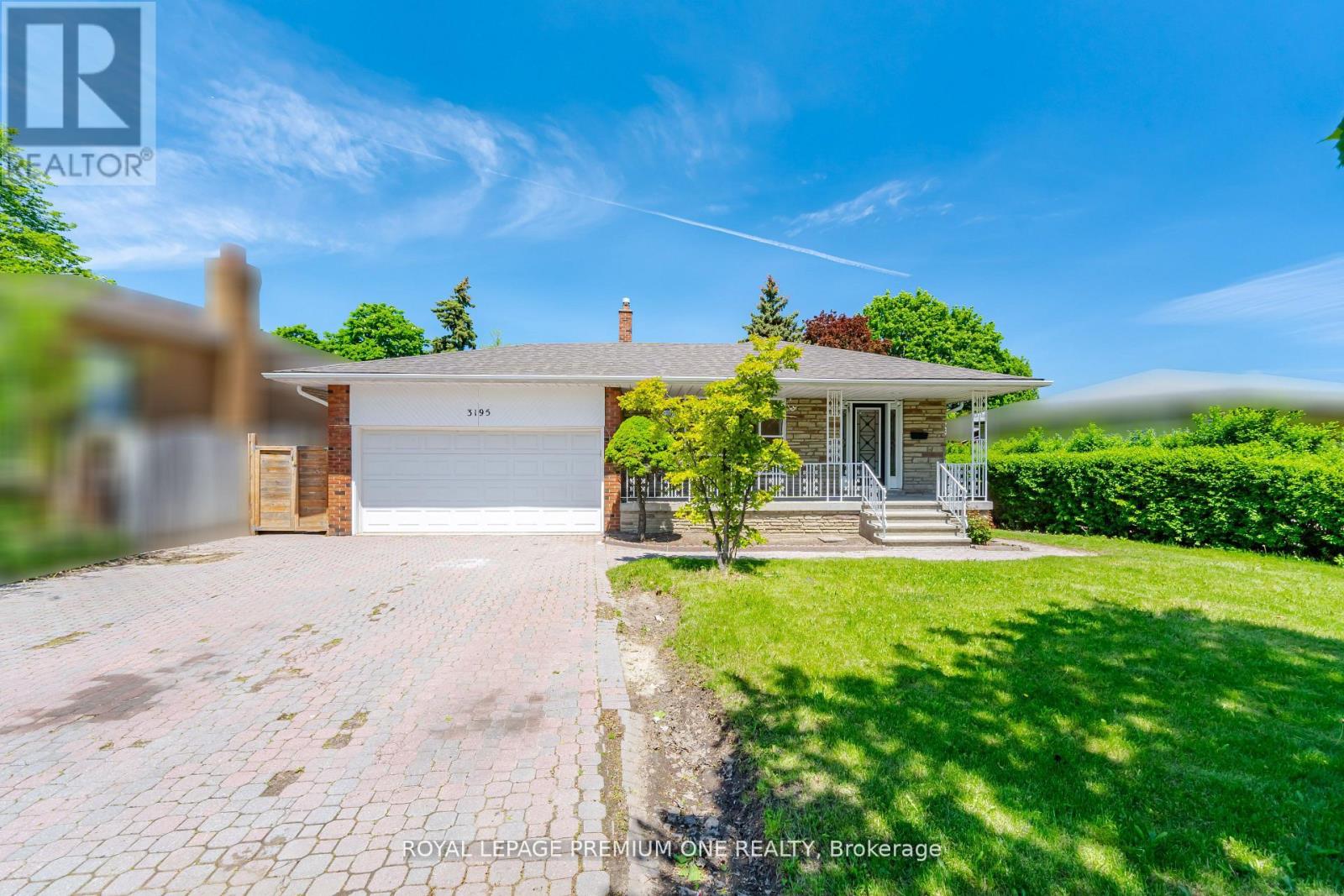 3195 GOLDEN ORCHARD DRIVE - 2