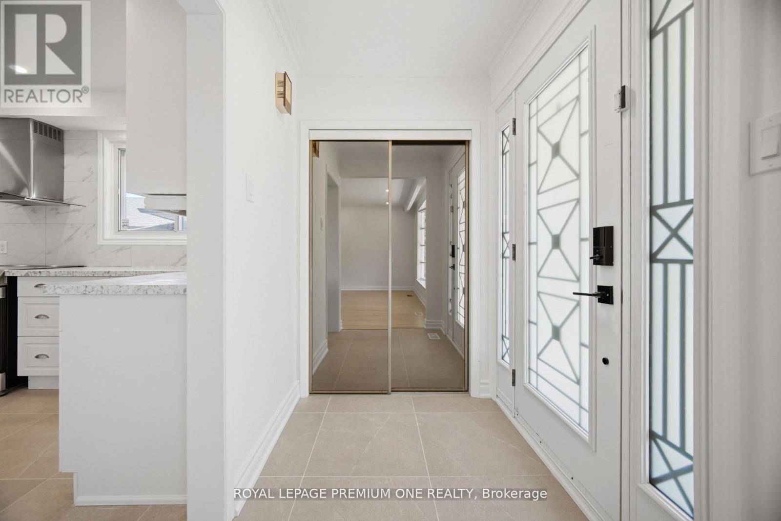 3195 GOLDEN ORCHARD DRIVE - 5