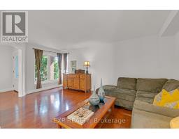 Dining room - 1471 Pickwick Drive, Mississauga, ON L5V1V7 Photo 7
