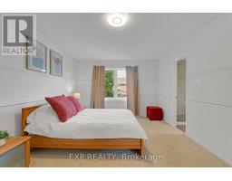 1471 Pickwick Drive, Mississauga, ON L5V1V7 Photo 16
