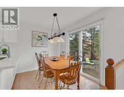 Living room - 1471 Pickwick Drive, Mississauga, ON L5V1V7 Photo 10