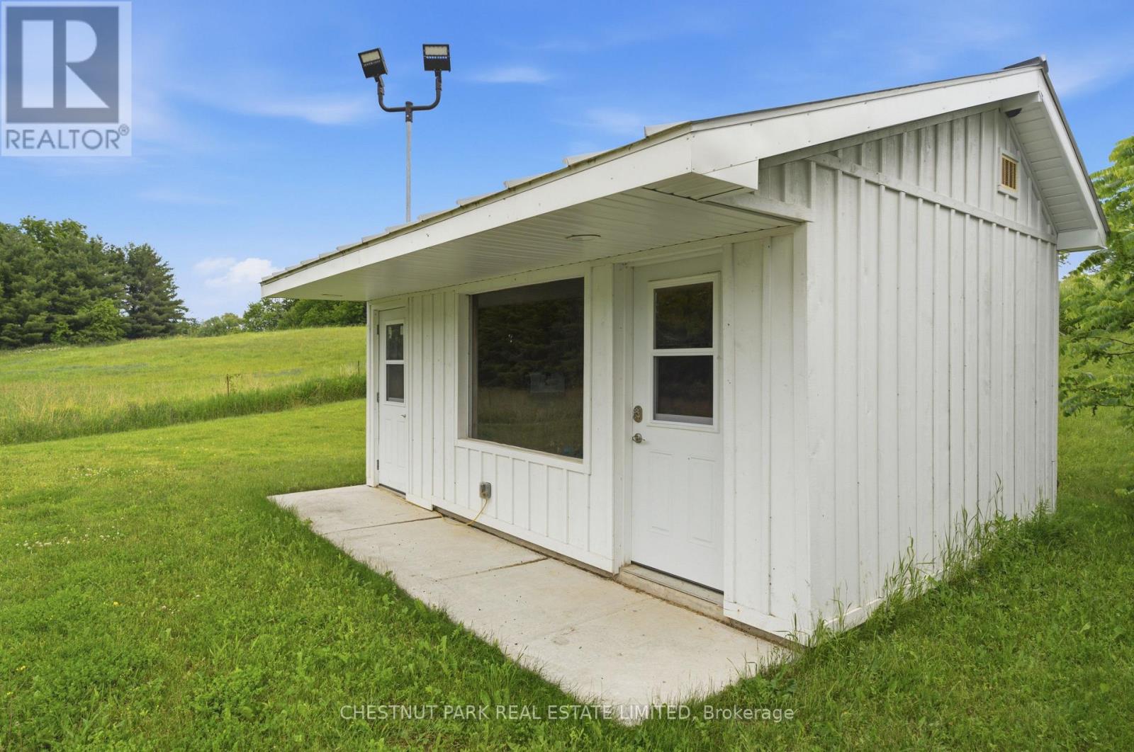 6115 GUELPH LINE - 46