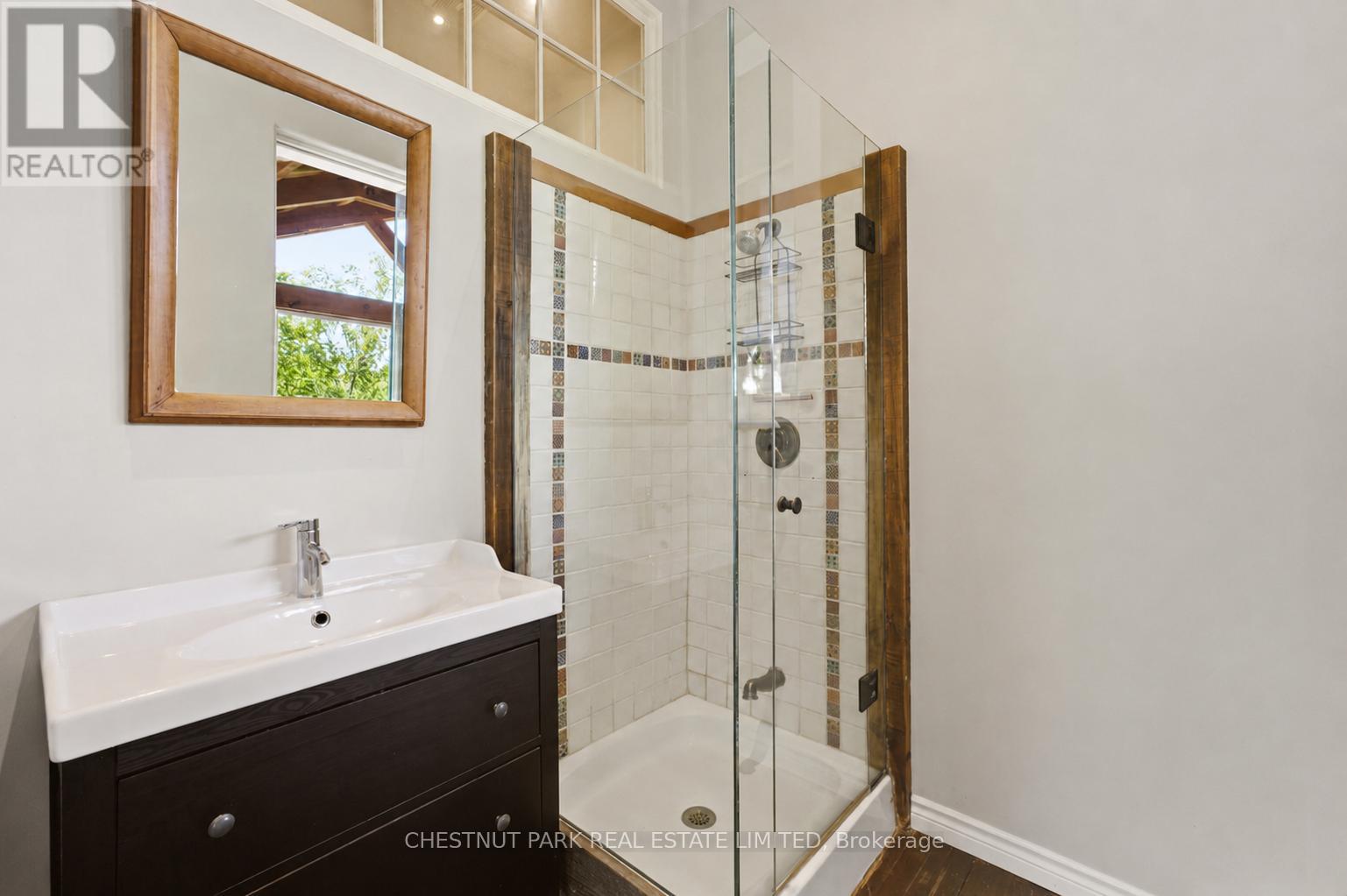 6115 GUELPH LINE - 15