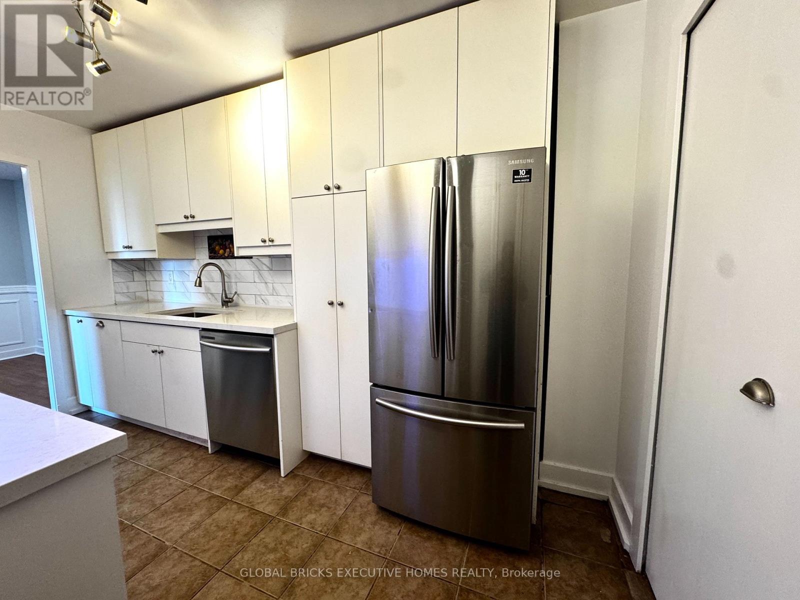 #508 3025 QUEEN FREDERICA DRIVE - 12