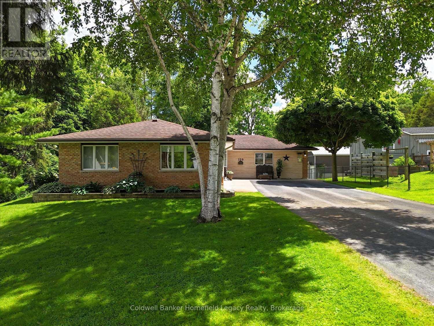 120 JONES STREET W - 6