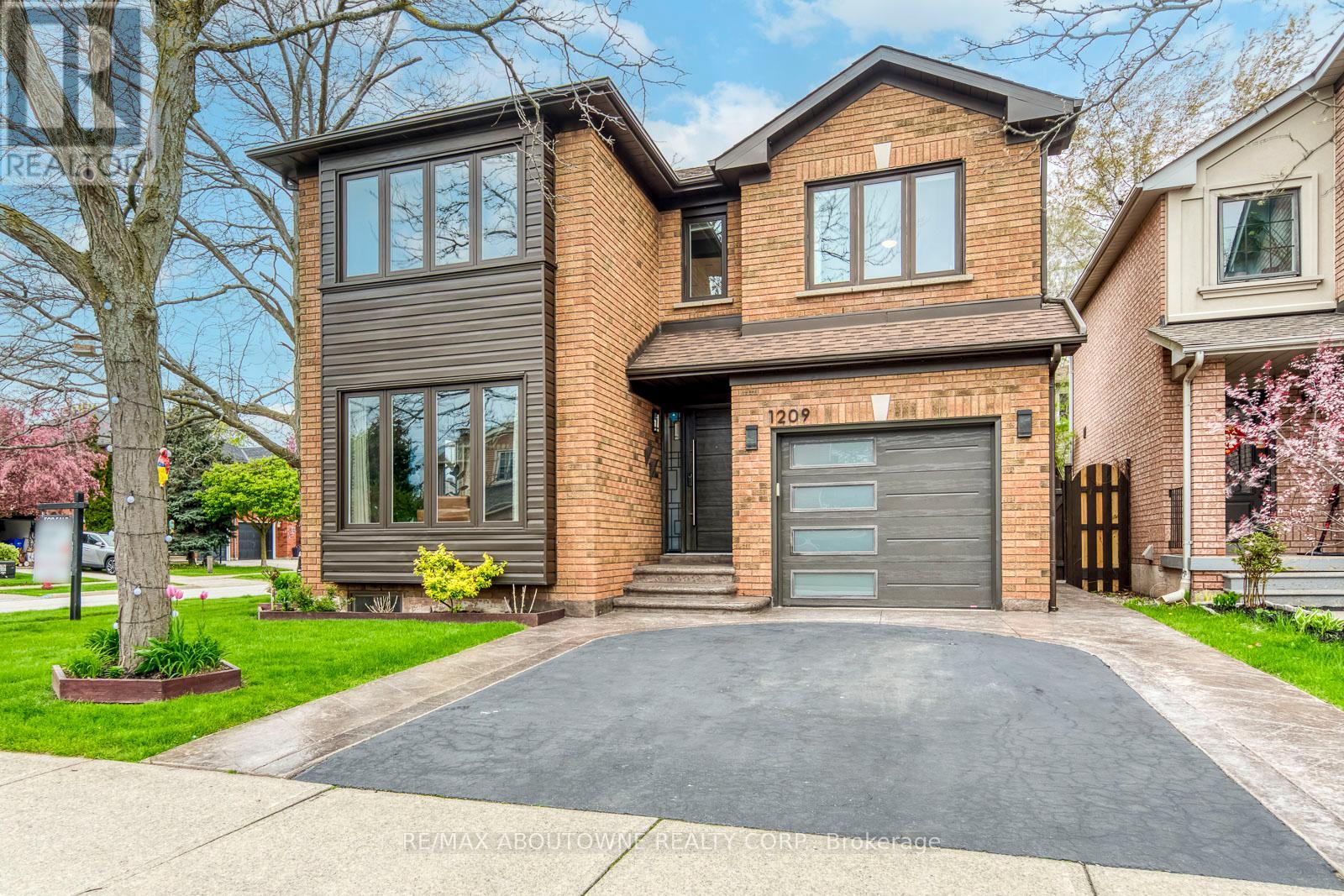 1209 OLD OAK DRIVE - 2