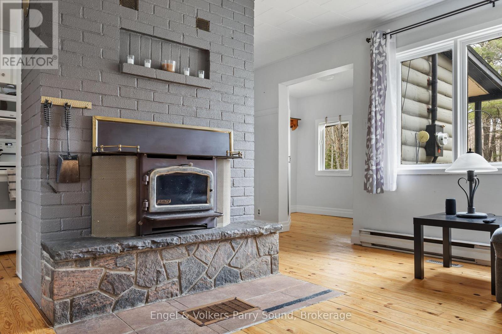 77 WOODS ROAD - 23