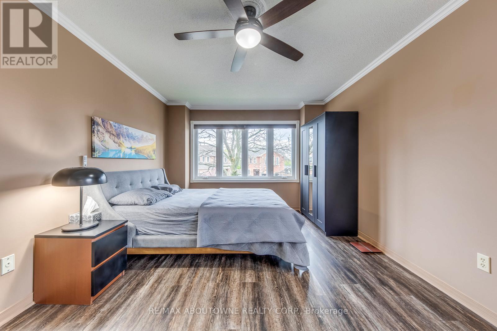 1209 OLD OAK DRIVE - 28