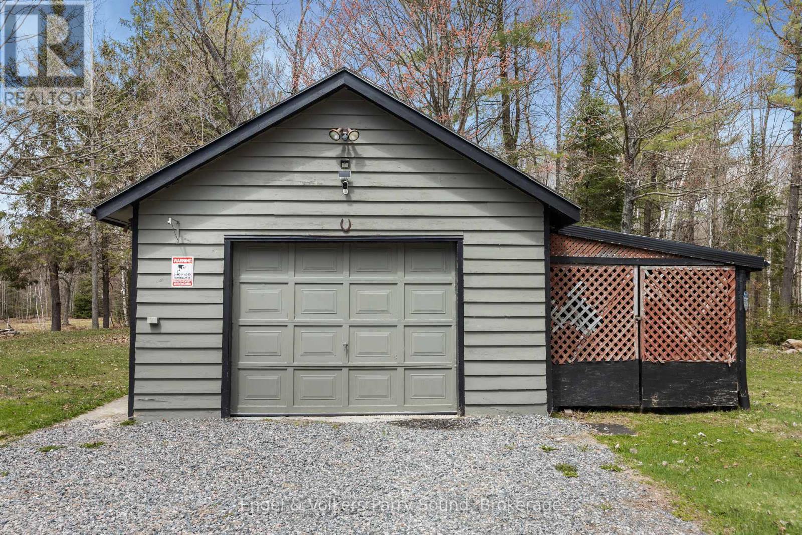 77 WOODS ROAD - 20