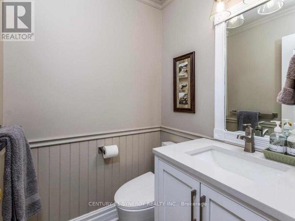 26 JACQUELINE CRESCENT - 18