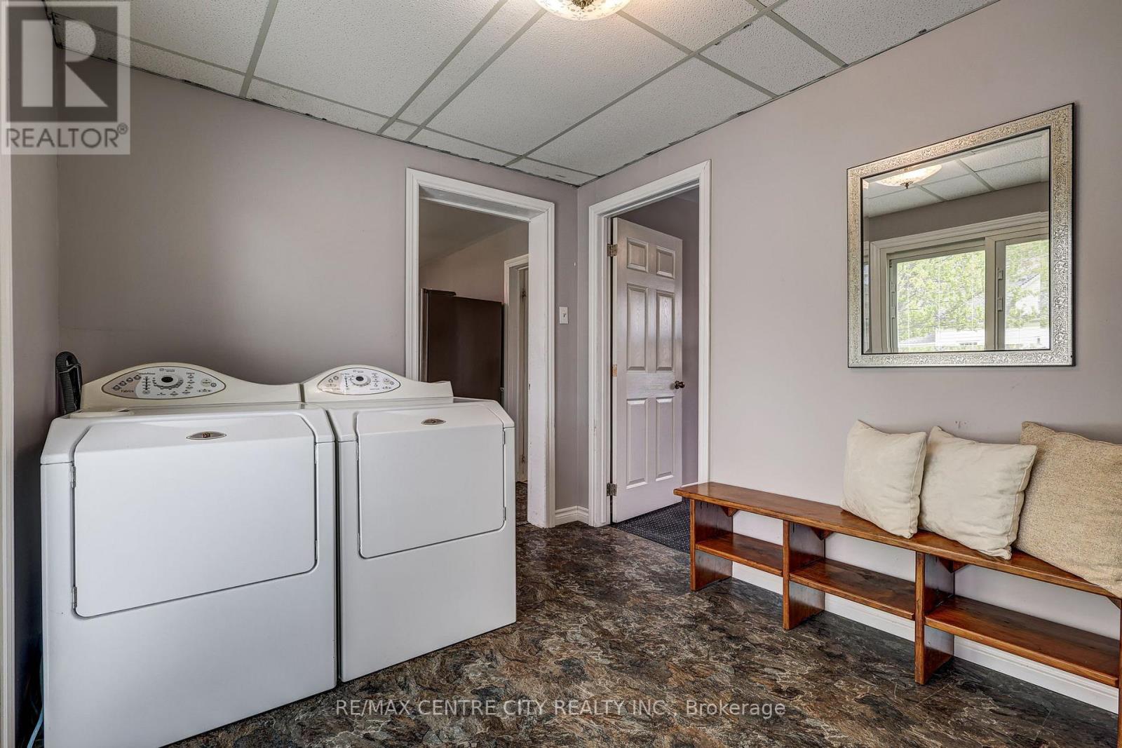 7953 UNION ROAD - 28