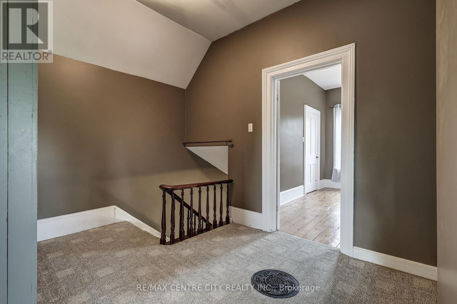 7953 UNION ROAD - 29