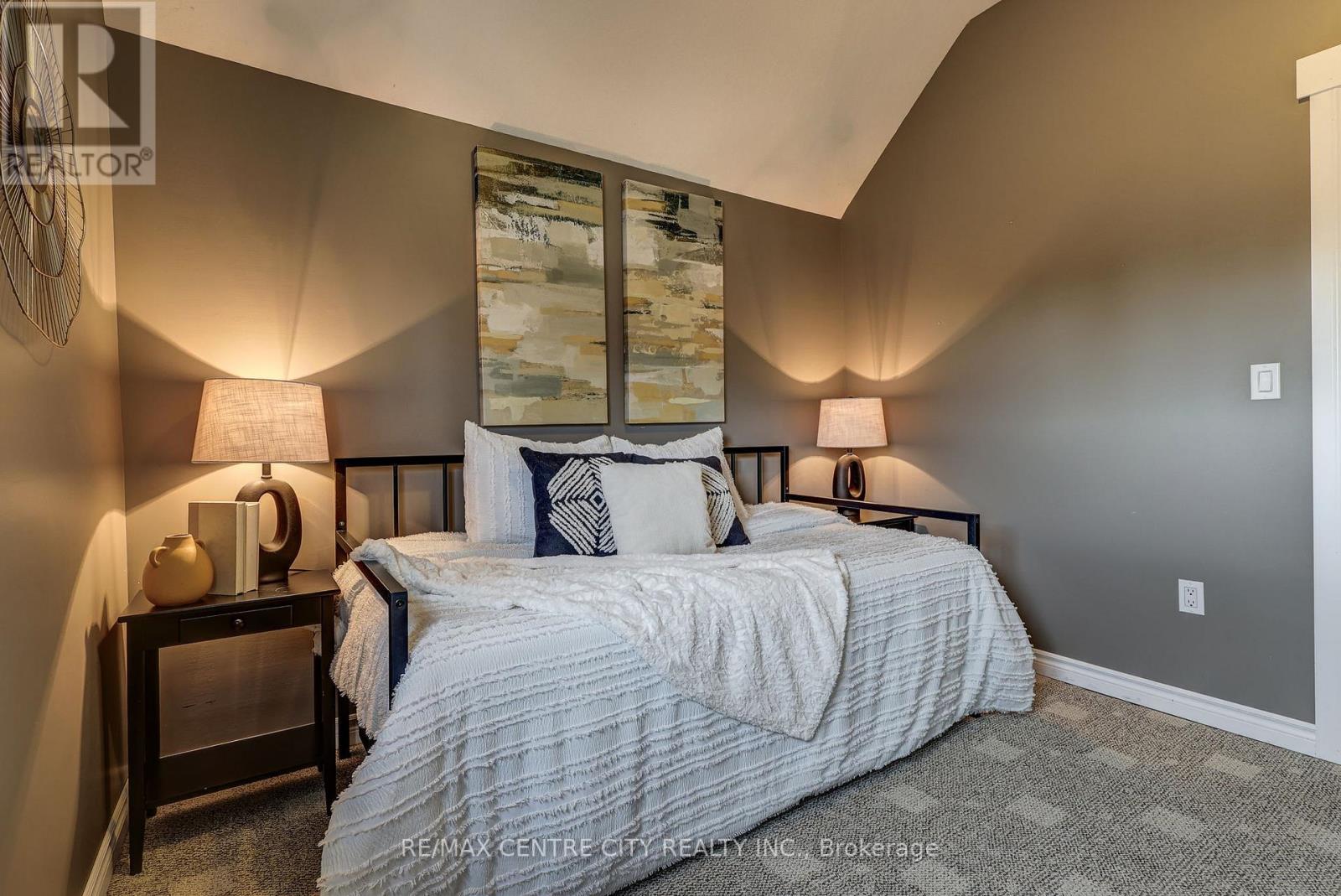 7953 UNION ROAD - 33