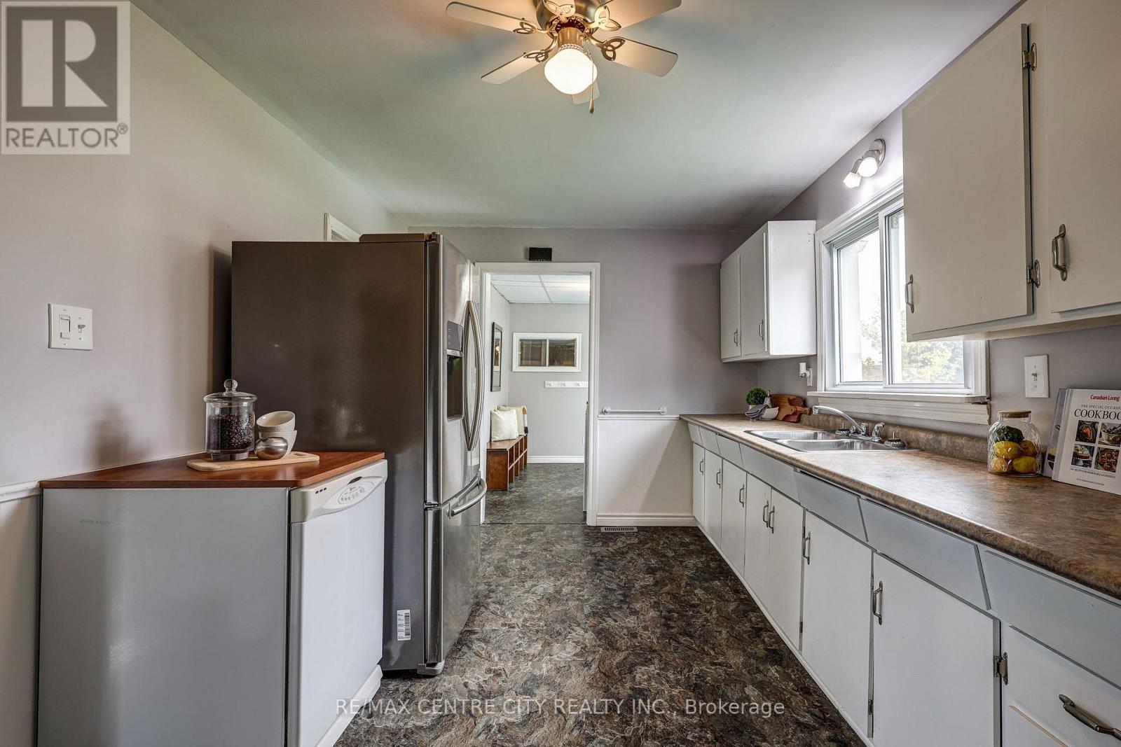 7953 UNION ROAD - 12