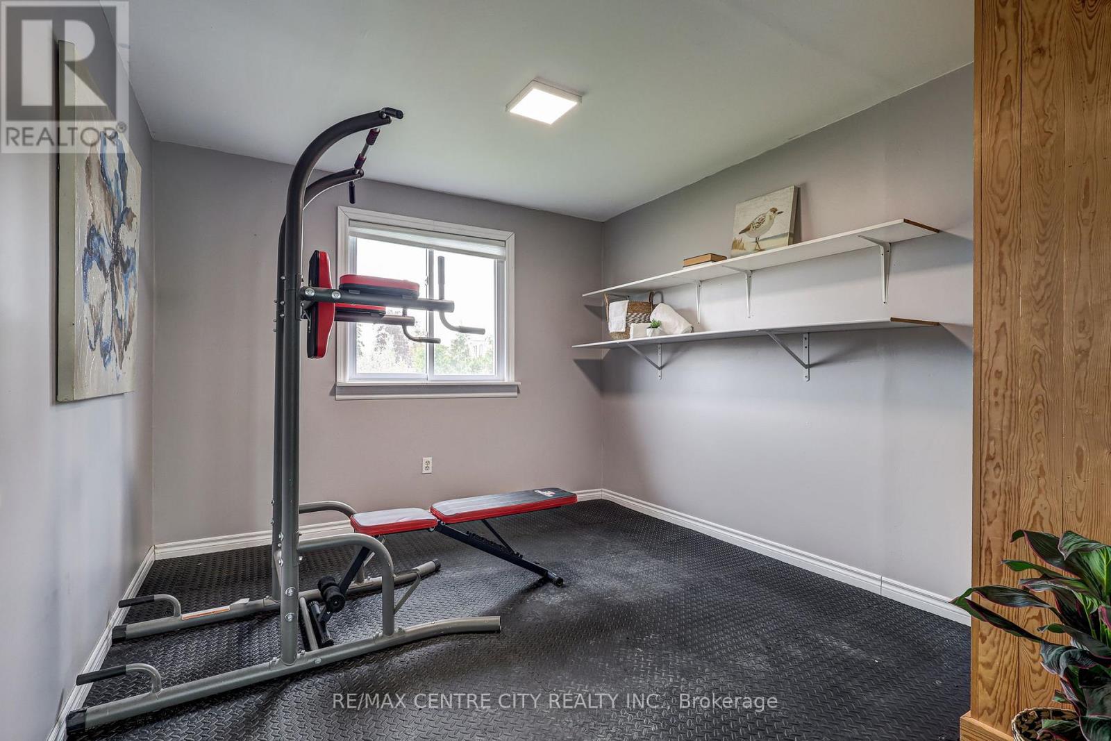 7953 UNION ROAD - 23