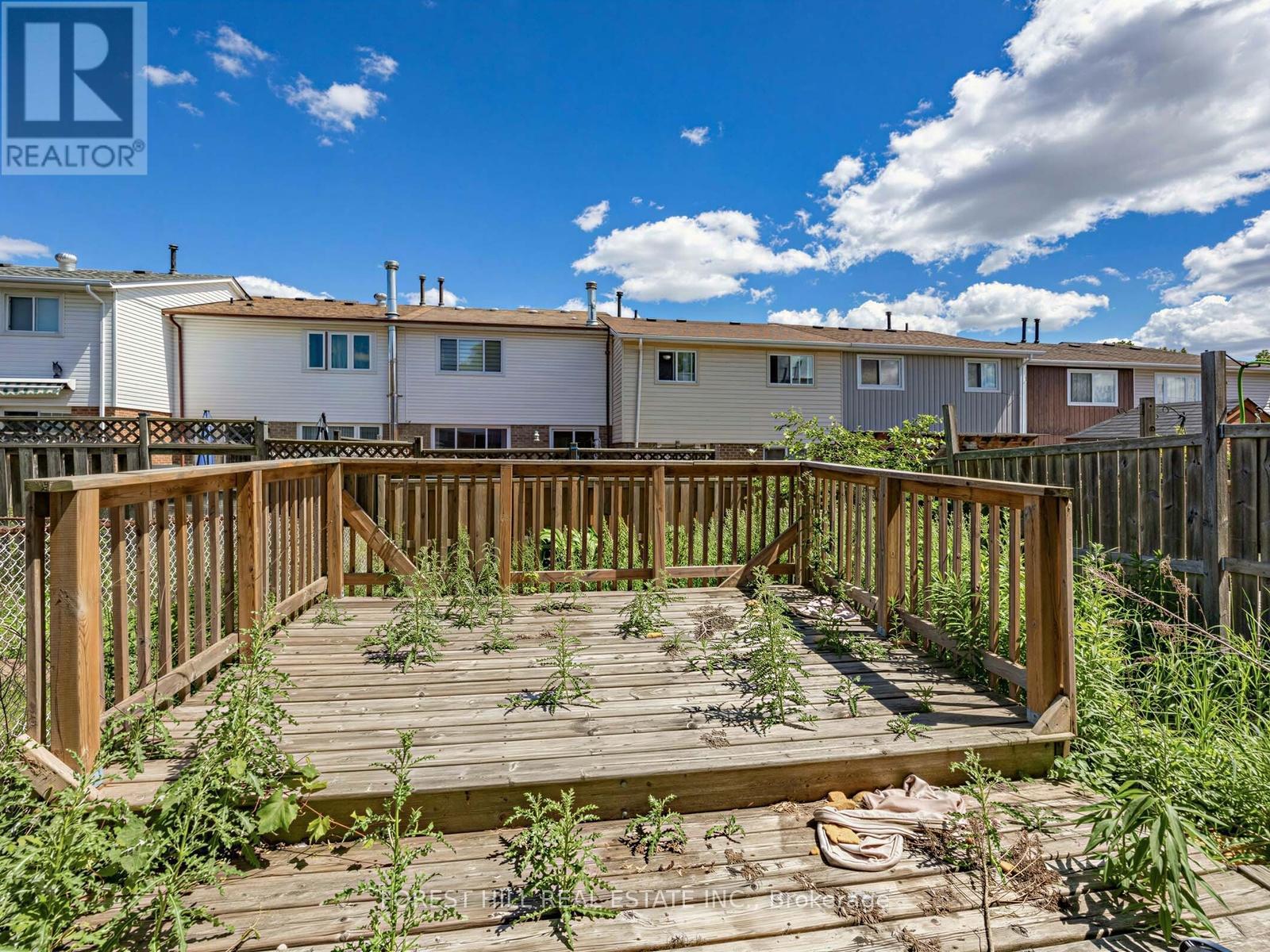 61 ROYAL SALISBURY WAY - 28