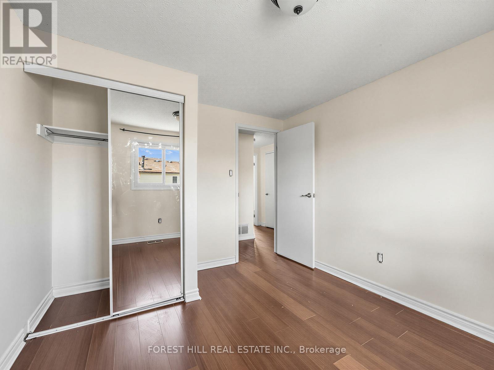 61 ROYAL SALISBURY WAY - 23
