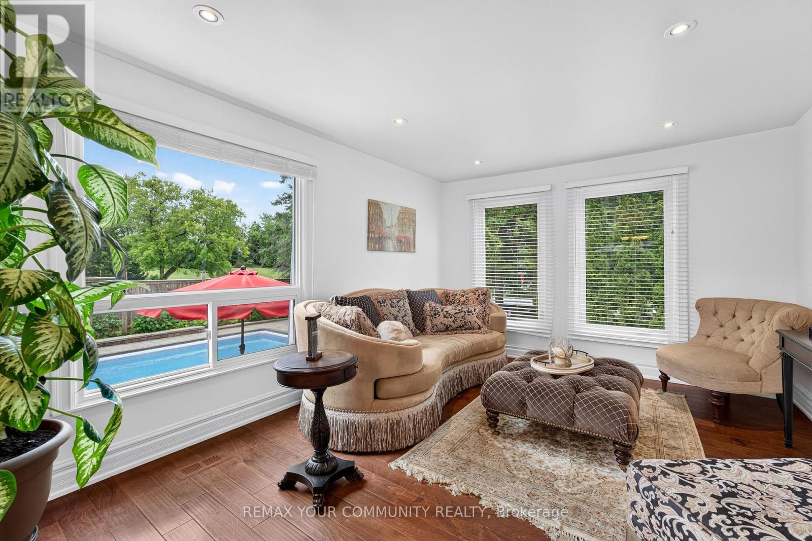 44 PINERIDGE DRIVE - 9