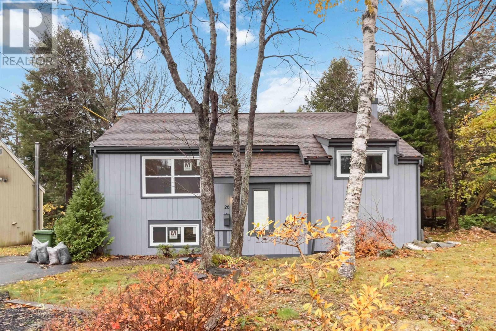 26 Village Crescent - 2