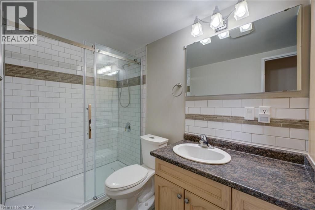 #909 640 WEST Street - 12