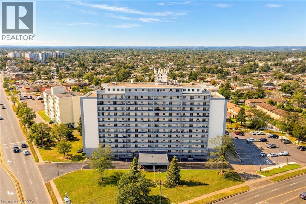 #909 640 WEST Street - 10