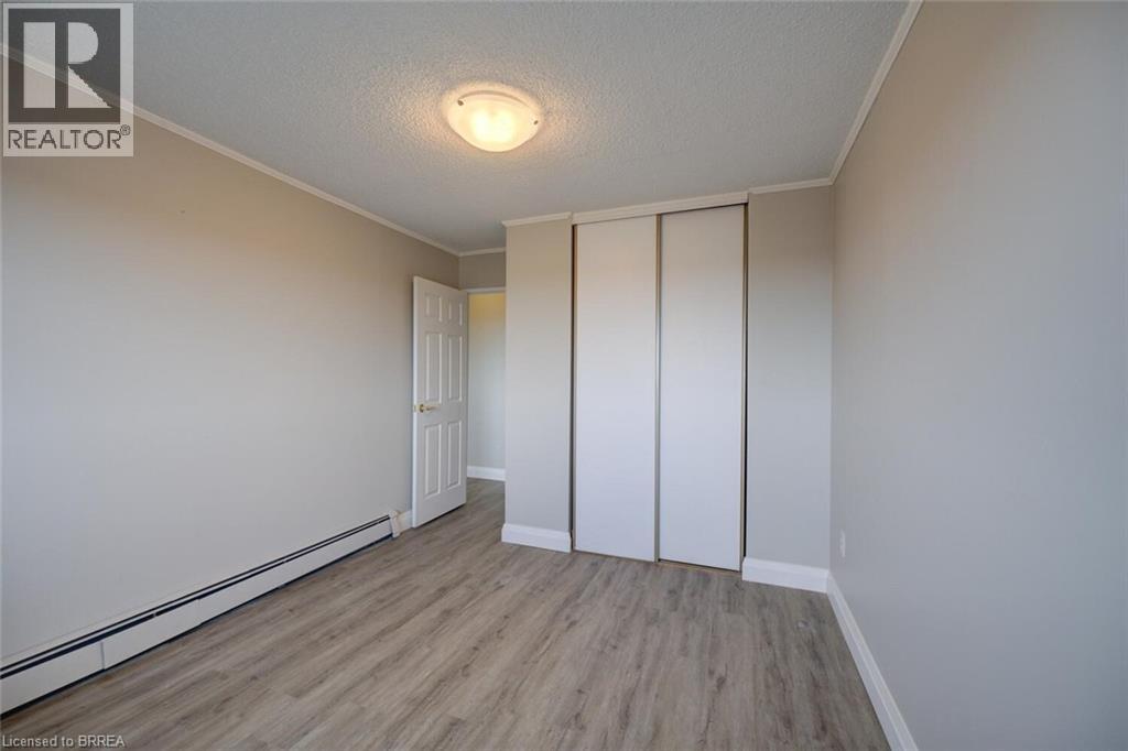 #909 640 WEST Street - 19