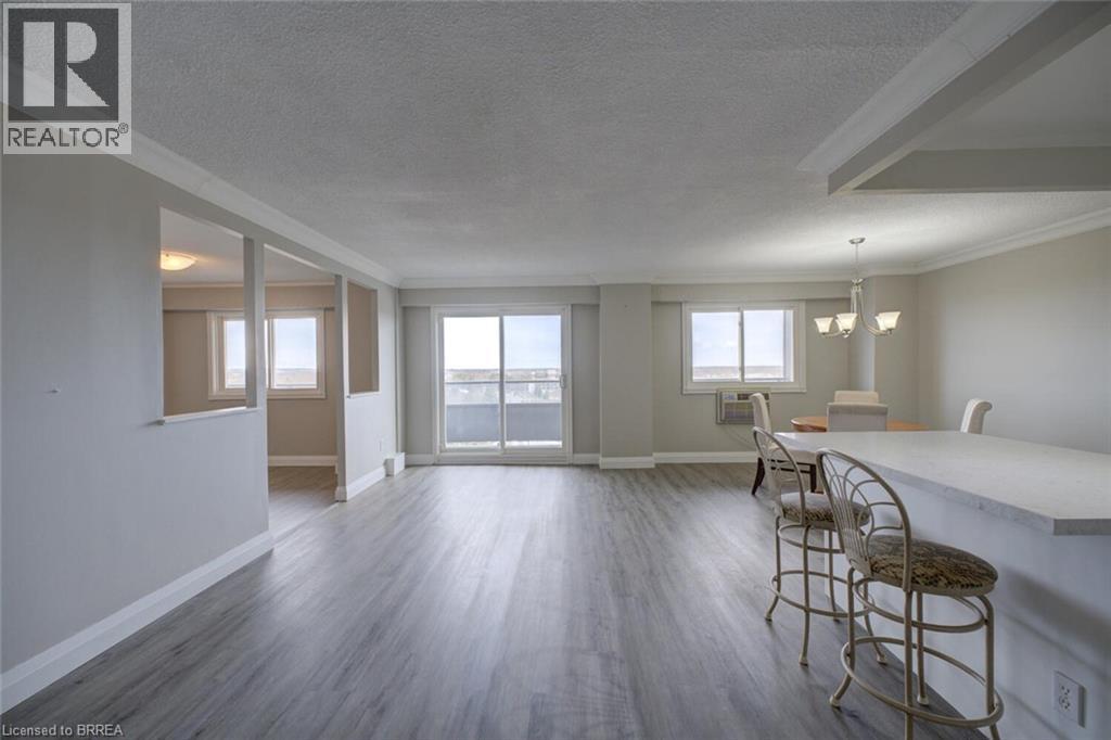 #909 640 WEST Street - 31