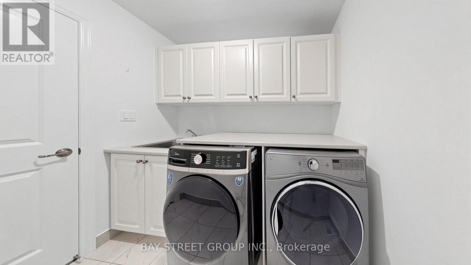 170 FOWLEY DRIVE - 44